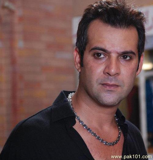 Moammar Rana Net Worth