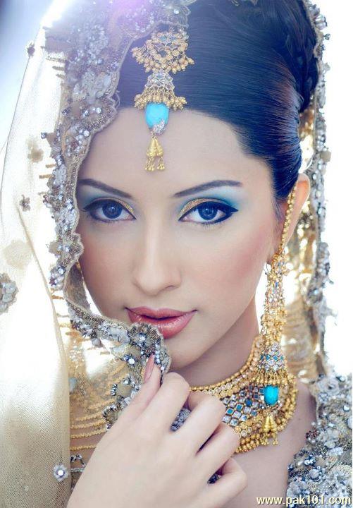 Sukaynah Khan -Pakistani Television And Film Actress Celebrity