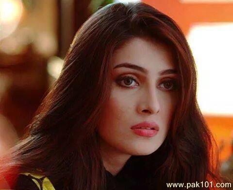 Ayeza Khan (Aiza)- Pakistani Female Television Actress Celebrity