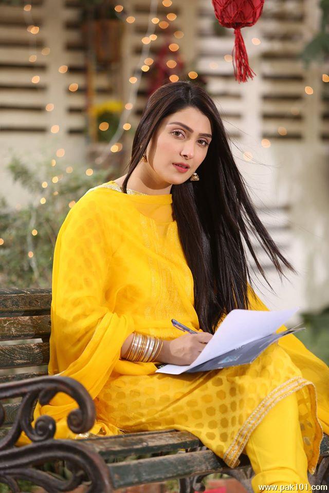Ayeza Khan (Aiza)- Pakistani Female Television Actress Celebrity 