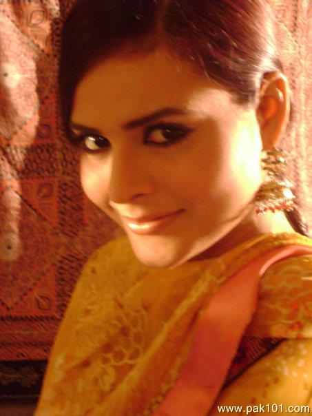 Beenish Chauhan -Pakistani Female Model And Television Actress Celebrity