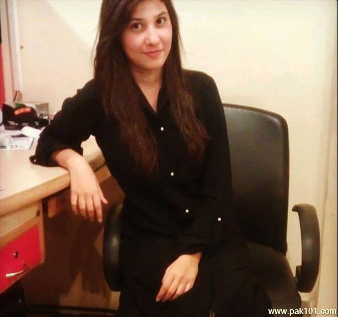 Hina Altaf -Pakistani Female VJ And Television Actress Celebrity