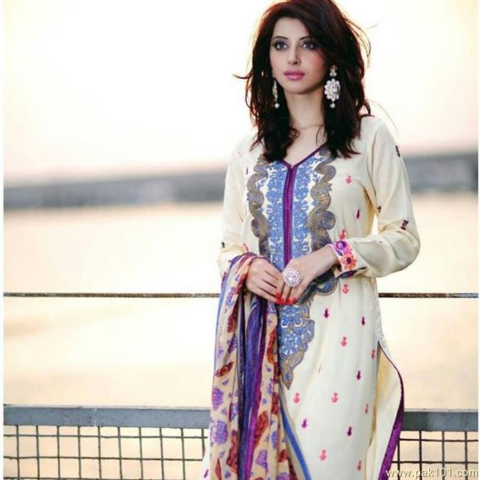 Moomal Khalid -Pakistani Female Television Actress And Fashion Model Celebrity