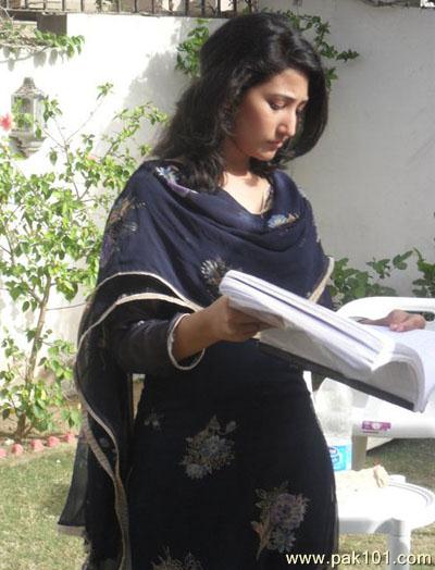 Pari Hashmi 
