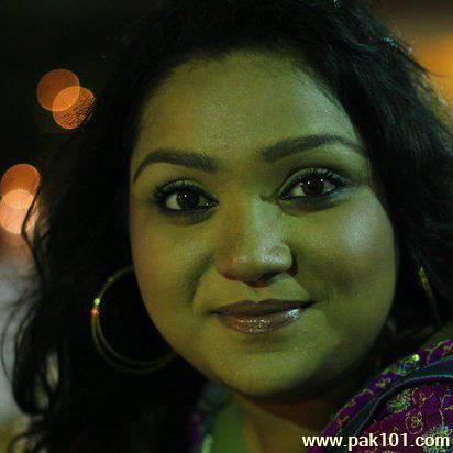 Uroosa Siddiqui -Pakistani Comedian Celebrity