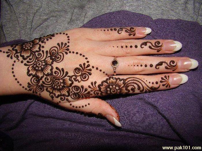 Mehndi design for hands
