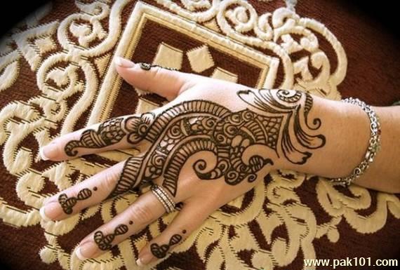 Mehndi Design For Hands