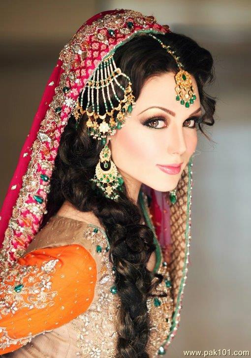 Aisha_Linnea_Akhtar_Pakistani_model_30_luhtb_Pak101(dot)com.jpg