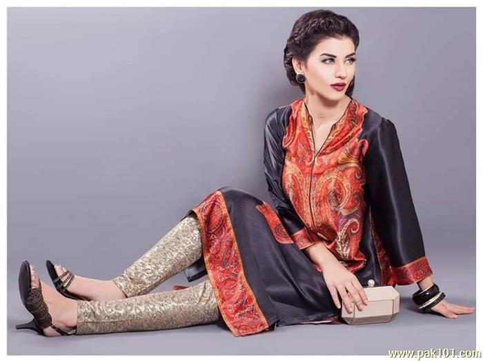 Aqsa Ali -Pakistani Female Fashion Model And Singer Celebrity