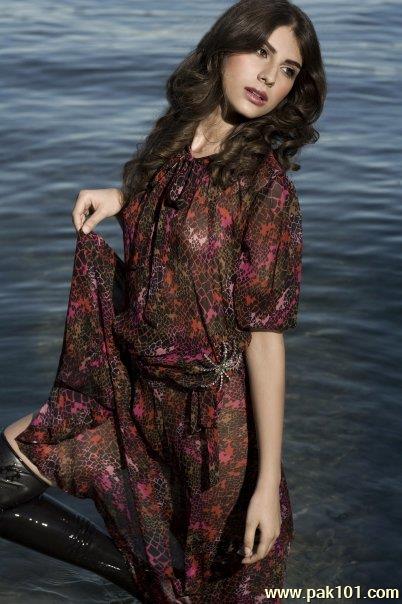 Naaz Norouzi -Irani Fashion Model and Film Actress Celebrity