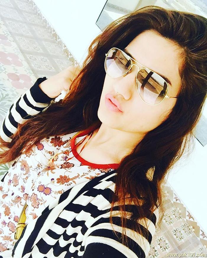 Saman Abid -Pakistani Female Fashion Model And Television Actress Celebrity