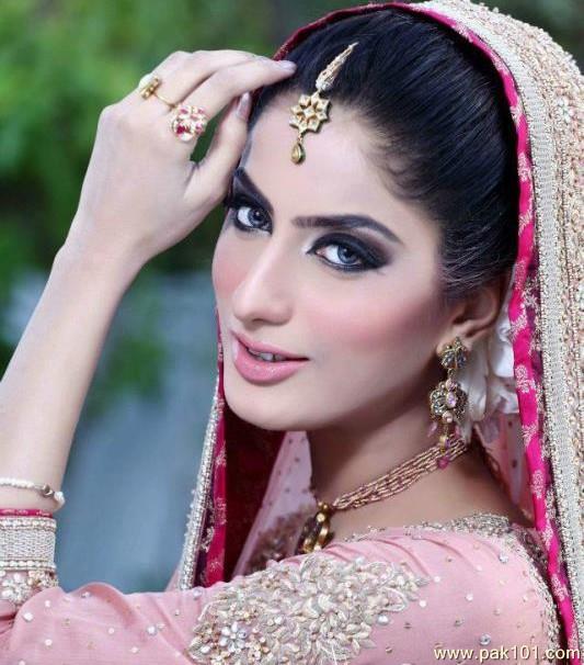 Sana Khan -Pakistani Fashion Female Model and TV Actress