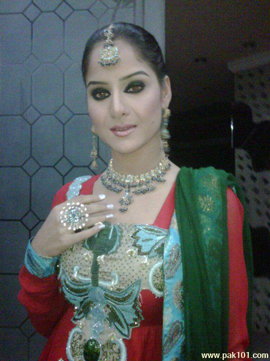 Sheen Javed -Pakistan Female Fashion Model And Actress Celebrity