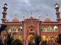 08-Karachi-Aram-Bagh-Mosque