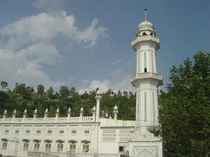 Photo - Historic Ilyasi Masjid, Abbottabad by Rashid 
