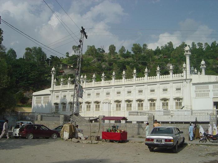 Ilyasi Masjid Nawanshehr Abbottabad - YouTube