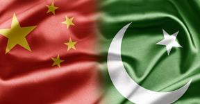 Pakistan and China ink MoUs on gas pipeline, refinery