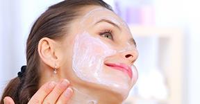 Daily Skin Care Tips for College Girls