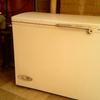 Deep-freezer Waves Excellent cooling and condition, size 15 cubic-feet.