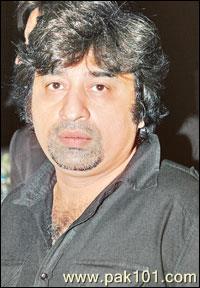 Yasir Nawaz- Pakistani TV Actor And Drama Producer And Director