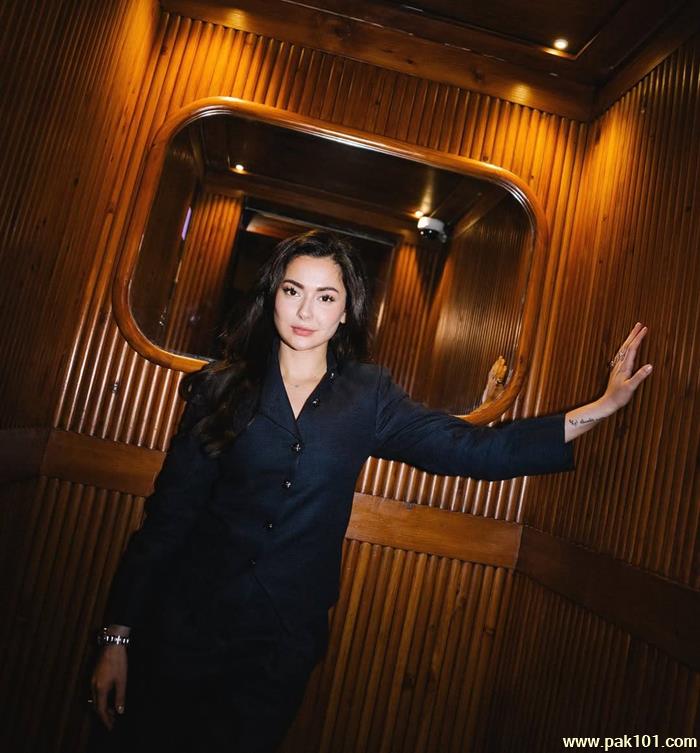 Hania Amir -Pakistani Television and Film Actress Celebrity