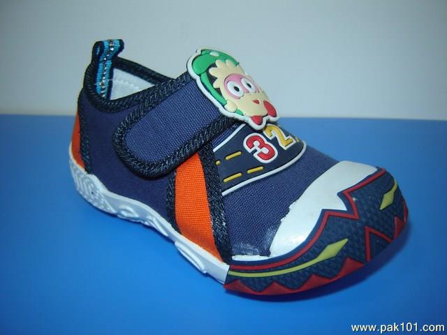 Winter Collection For Kids By Waheed Shoes GujranWala