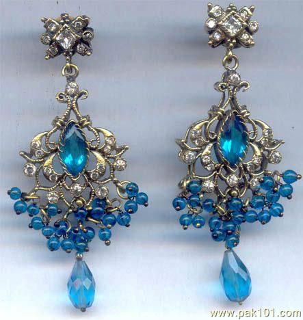 Earings tops Jewellery