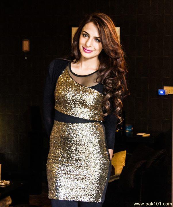 Hina Jawad- Pakistani Female Fashion Model And Actress Celebrity